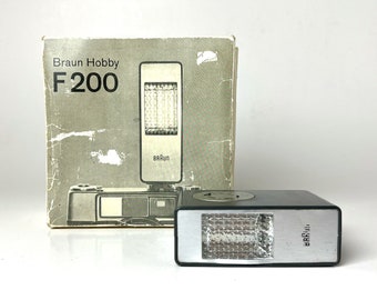 Flash per fotocamera Braun d'epoca / Braun Hobby F200 / Progettato da Dieter Rams / Germania occidentale / Anni '60 / Scatola originale /