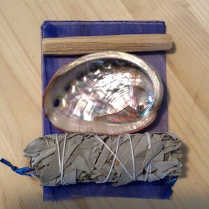 Smudge Kit - Travel Smudge kit, Palo Santo, White Sage - Smudge Stick, Energy Healing, Clear Negative Energy, Abalone Shell