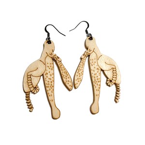 Pendientes Anatomía Man O' War Portugués