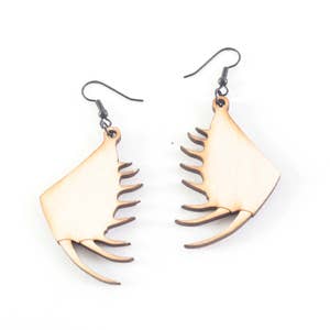 Insect claw earrings