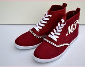 Monogramma dipinto scarpe monogramma scarpe, scarpe personalizzate, scarpe personalizzate, Sneakers personalizzate ragazze, monogramma rosso Sneakers, furgoni personalizzati,