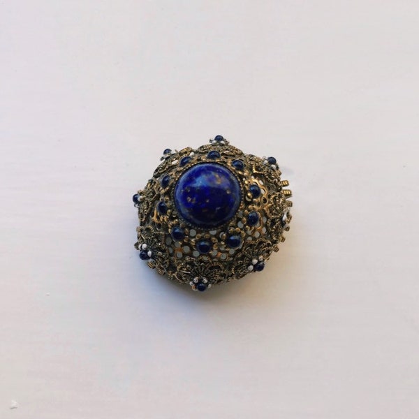 vintage brooch // blue and gold brooch // vintage gold brooch // gold brooch // vintage costume jewellery