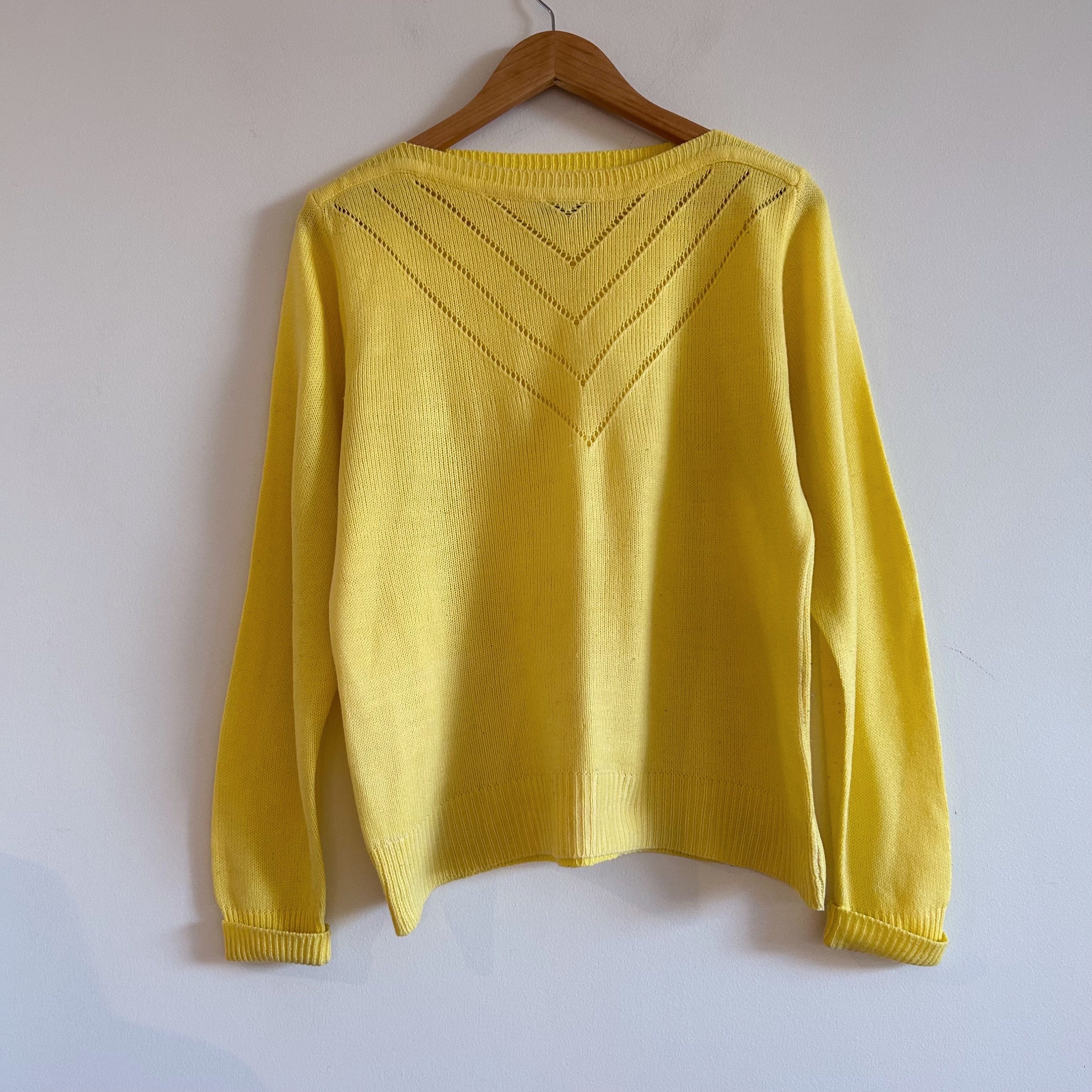 Bright hot sale yellow jumper