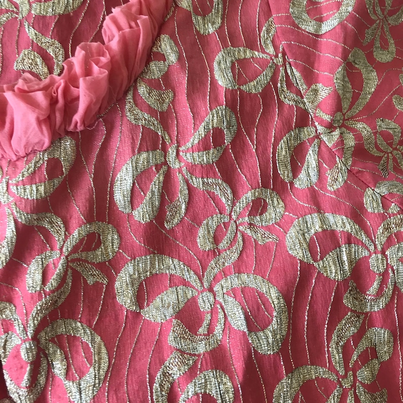 Vintage 60s 70s pink mini dress pink ruffle dress vintage mini silver gold metallic thread bow print sparkly glitter hol