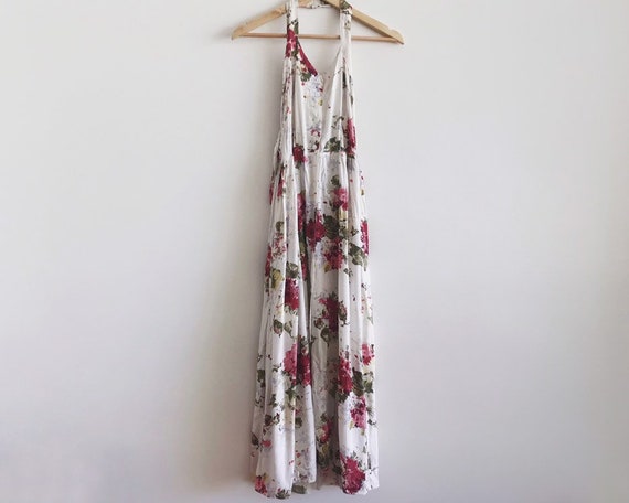 vintage floral dress // floral maxi dress // vinta