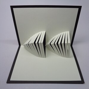 Karta pop-up z muszlami origami architektura