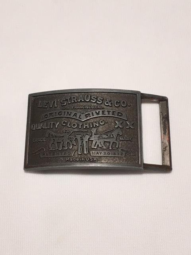 levi strauss belt buckle