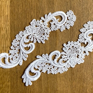 1 pair medium lace applique, Applique, Wedding dress, Lace, Venice lace applique, Venice lace, Bridal, 2 pieces, flower applique