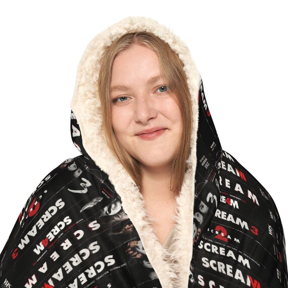 Snuggle Blanket Warm Cozy Hooded Blanket Scream Horror Fans Old School Horror Horror Pattern Hoodie Blanket Winter Warmer Cuddle Up Etsy Canada