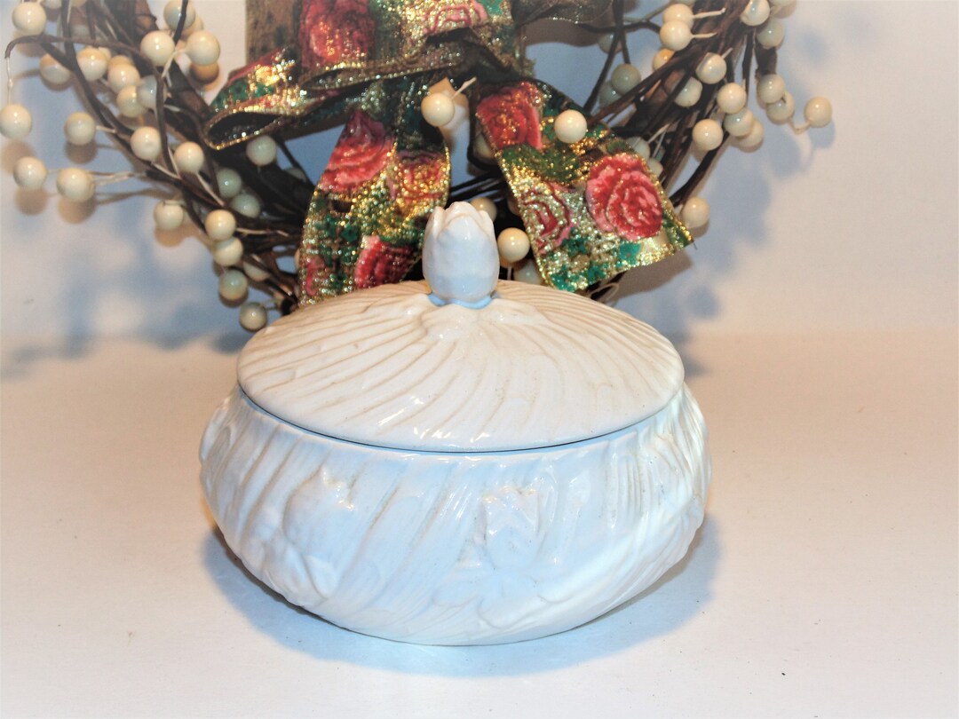Jay Willfred Design Candy Dish, Andrea by Sadek, White Iris, Made in