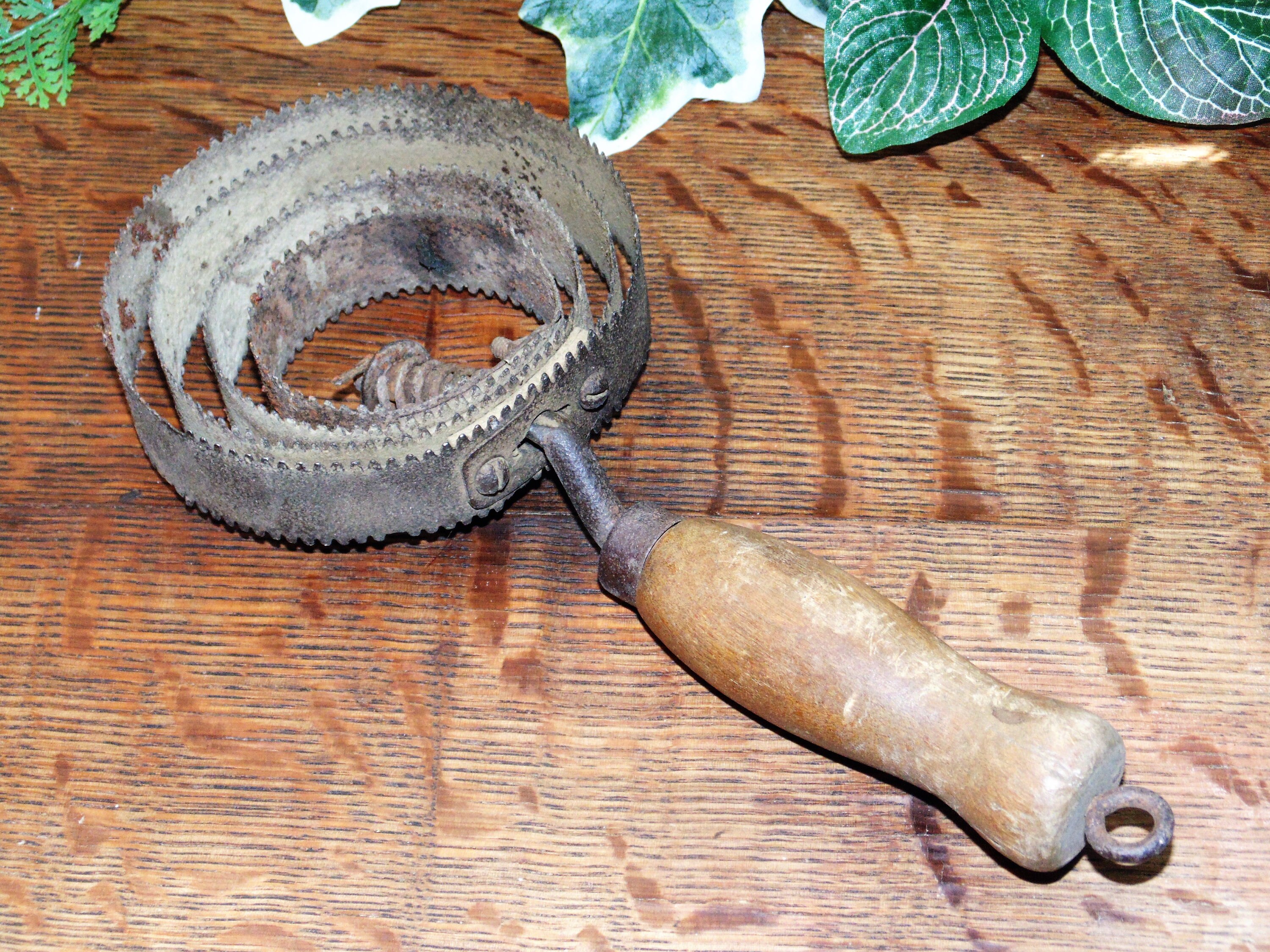 Vintage Horse Equine Curry Comb Rusty Metal w/Wood Handle Etsy