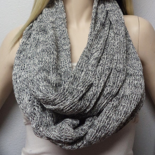 Salt & Pepper Black and White Chunky Infinity Scarf Super Cute  Soft Sweater knit