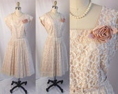 1940s Dress 40s Cream Chantilly Lace Party Dress w Flower Original Belt Full Skirt w Pleating Fit Flare Excellent Condition L