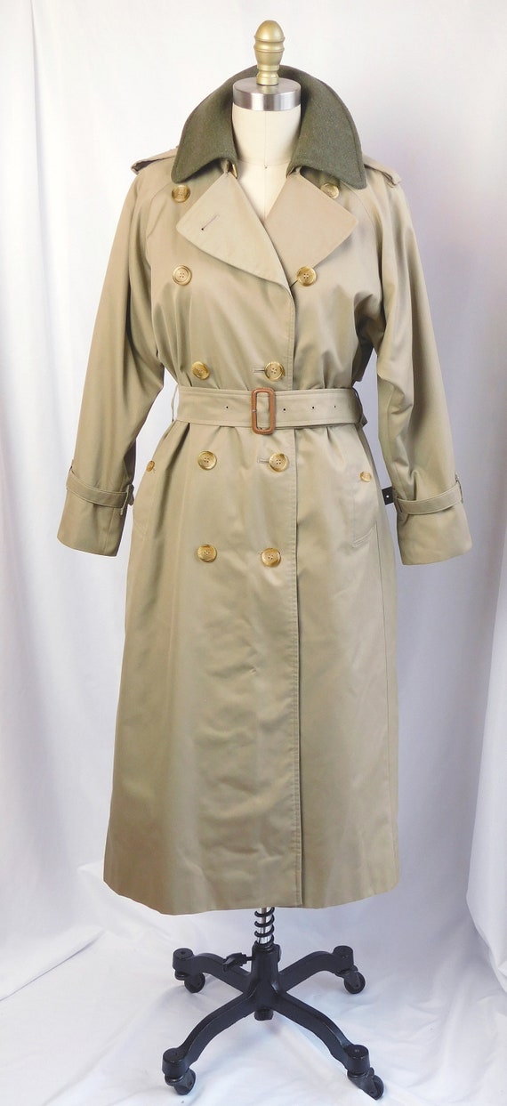 Burberry Trench Coat 1980s Burberrys Raincoat W Nova Plaid Lining Removable Wool Fleece Lining Collar Excellent Condition Small Etsy Singapore
