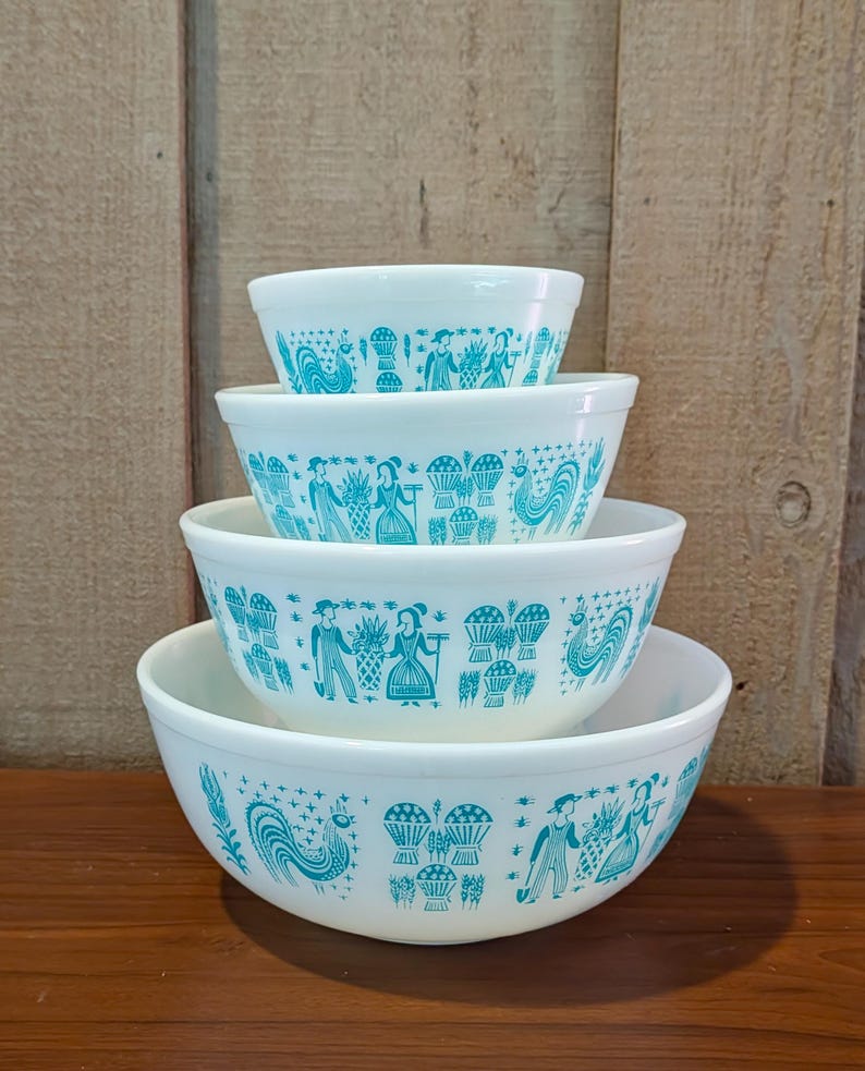 Pyrex Msical Stack Set of All White Butterprint Pyrex Mixing Bowls | Amish Butterprint ...