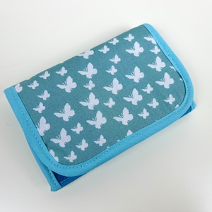 Wallet 'Butterflies' light turquoise