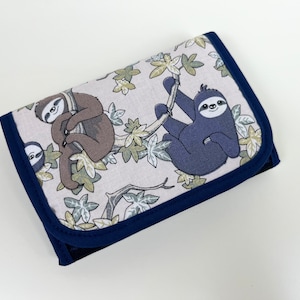 Wallet 'Sloths' beige-navy