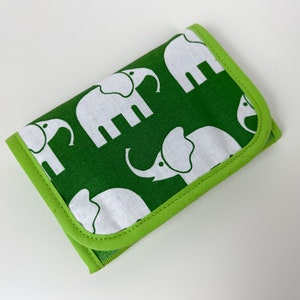 Wallet 'Elephant Walk' green