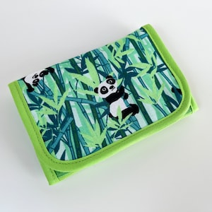 Wallet 'Panda Bears' green