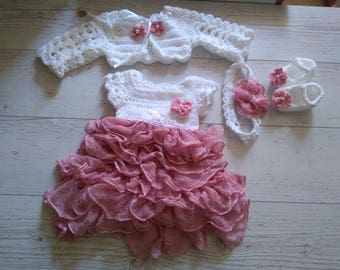 Handgemachte Neugeborene Kleid, Bolero, Schuhe und Stirnband in weiß rosa, Baby-Mädchen-Kleid, Baby Kleidung, bringen Sie nach Hause Kleid, Brautkleid