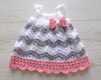 Crochet Baby Chevron Dress with cute lace bow Newborn Baby Girl Dress in White Grey and Pink Coming home clothes Girl dress