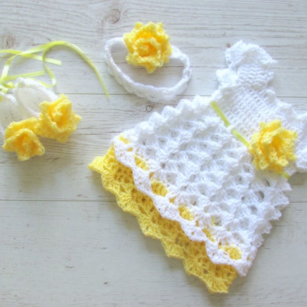 Easy Crochet Baby dress pattern with matching headbadn and booties all in size newborn to 12 months