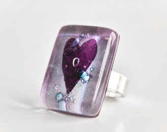 Oversized fun glass ring, Purple or black heart, Love jewelry, Rectangle ring for her, Mothers Day gifts under 50