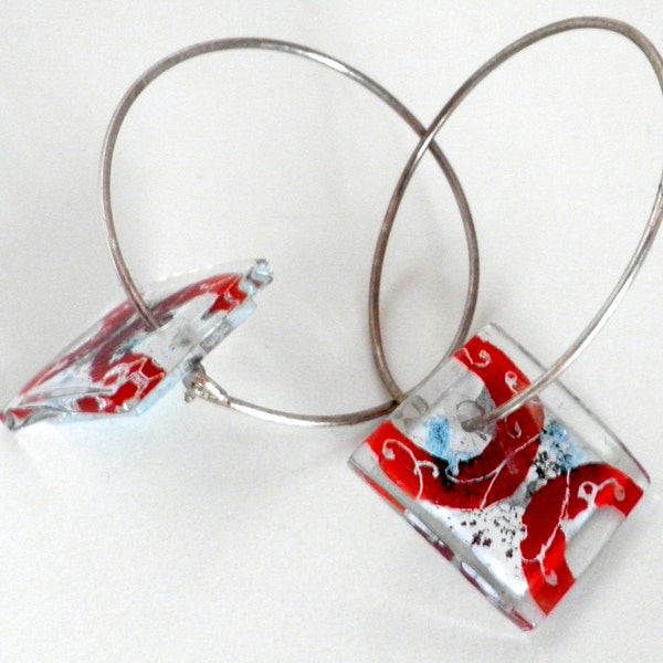 15 % SALE OFF. Glass and sterling silver hoop earrings "Ivy". Handmade fused glass jewelry. Eco-recycled earrings. Autumn.