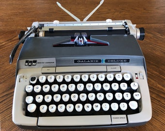 Smith-Corona Galaxie Deluxe Typewriter, Vintage Working Manual Portable Typewriter, All Metal Body