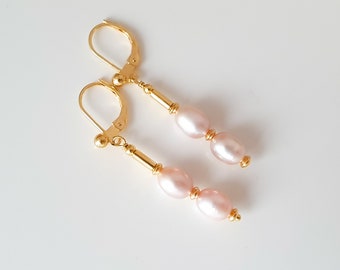 Delicate pearl earrings with gold plated 925 sterling silver