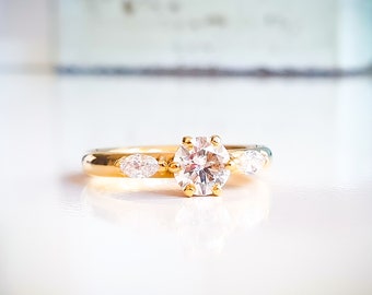 Engagement Ring Diamond Ring Brilliant 1 Carat 18k yellow gold | Custom Handmade Jewelry for her | Gift for Christmas Wedding Birthday