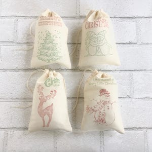 Christmas Favor Bags Cloth Holiday Party Bags Reindeer Goodie Bag Snowman Candy Bags Tree Stocking Stuffer Muslin Bags Gift Bag Advent