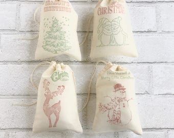 Christmas Favor Bags Cloth Holiday Party Bags Reindeer Goodie Bag Snowman Candy Bags Tree Stocking Stuffer Muslin Bags Gift Bag Advent