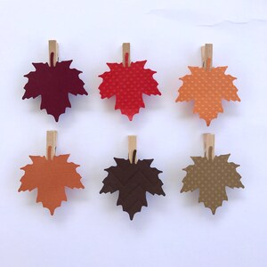 Foglia Foglie Mollette Decorazione Ringraziamento Autunno Autunno Clip Foglia d'acero Porta biglietti di auguri natalizi Ghirlanda Confezione regalo Etichetta con nome