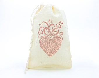Valentine Favor Bag Heart Muslin Bag Valentine's Gift Bag Wedding Welcome Baby Shower Thank You Jewelry Soap Bag