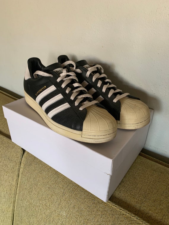 det samme tand Fakultet Buy Adidas Superstar FV2832 Mens 11.5US Online in India - Etsy