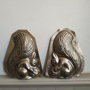 Vintage Hornlein Squirrel Chocolate Mold: Large Display Collectible