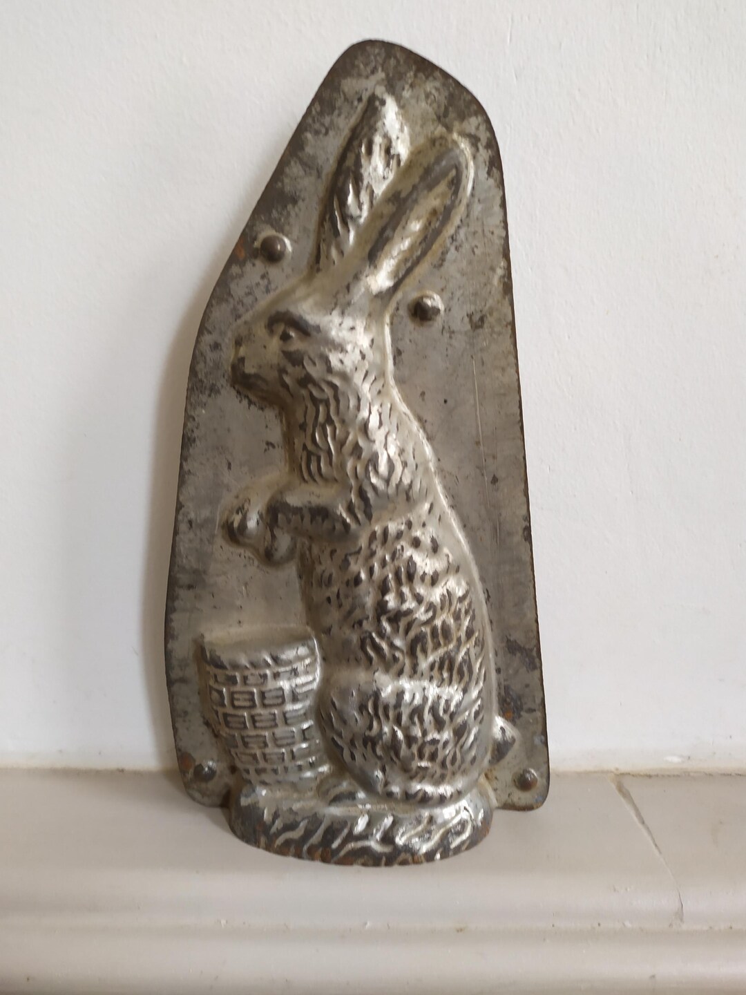 ドイツ　ヴィンテージ　チョコモールド　ウサギ　イースターバニー ヴィンテージドイツ製バニーウサギチョコレート型（バスケット