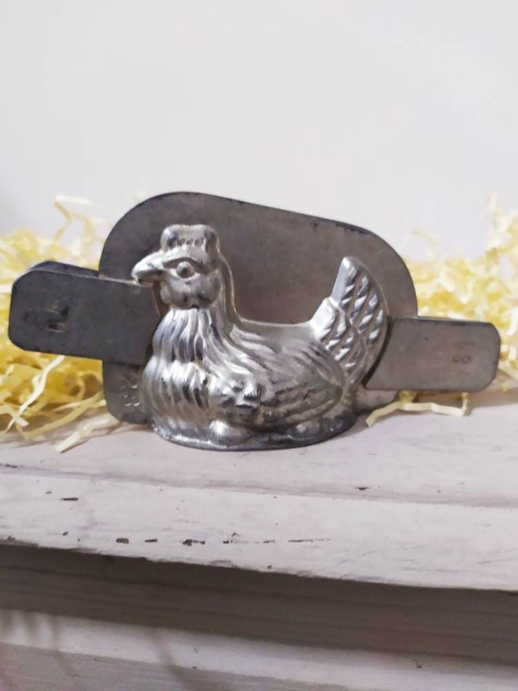 Vintage Français Letang & Fils Hen Poulet 2 Parties Chocolat Moule 6 cms/2.5 ~ Moule en Métal Pâques