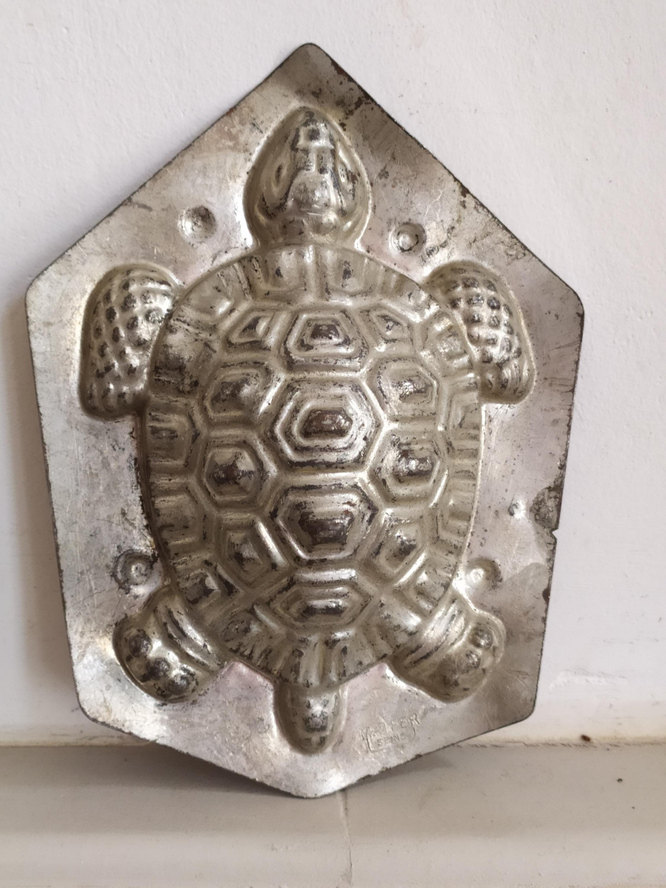Vintage French Mafter Turtle One Sided Chocolate Mold, French chocolatier collectible mold, French Decor, Easter chocolate