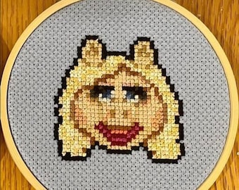 Miss Piggy Cross-Stitch Pattern PDF