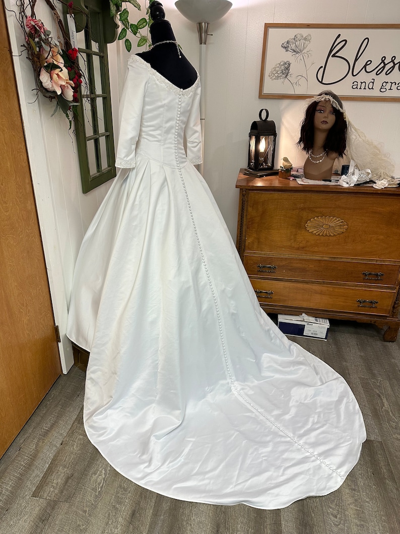 IVY DRESS WHITE