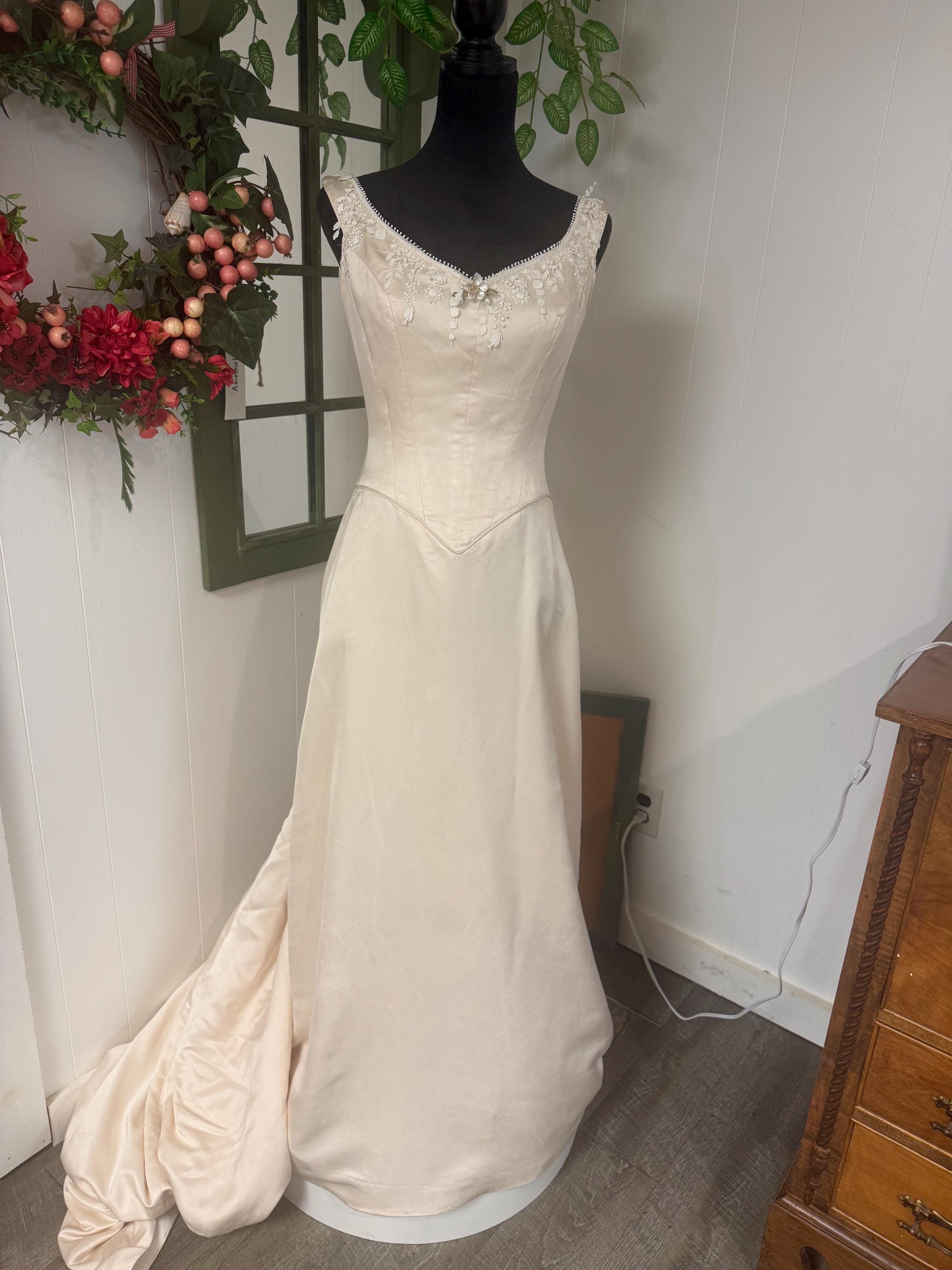 Alfred angelo wedding dress - Etsy 日本