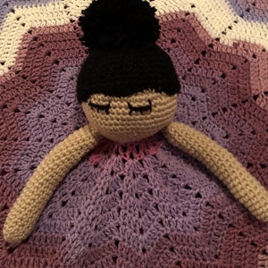 Manta de seguridad y abrazo para muñecas Afro Puff