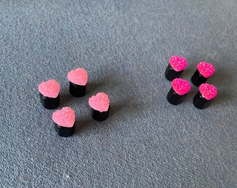 Light or hot pink Resin Hearts tire valve cap set of 4