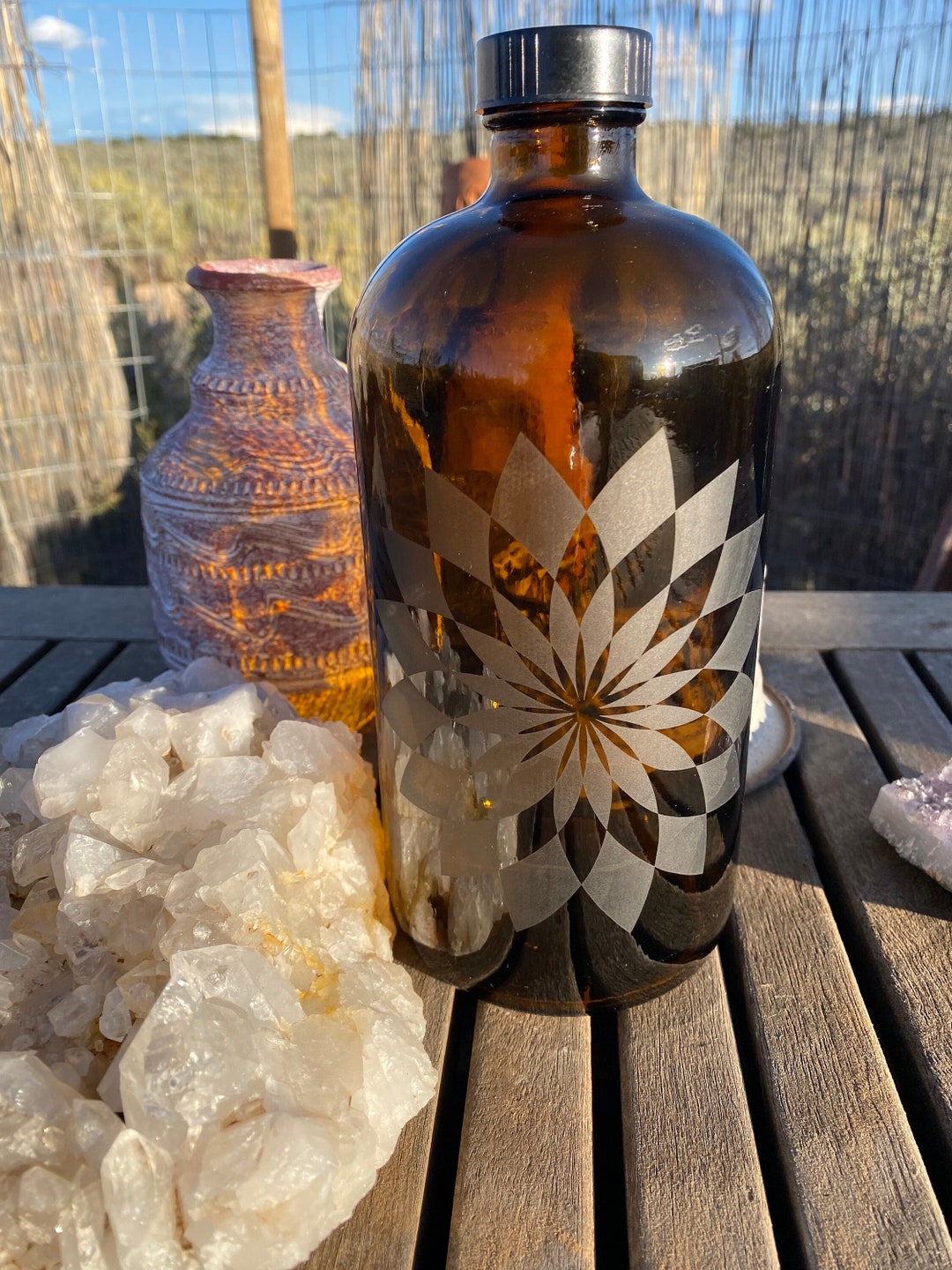 Sacred Geometry Lotus Flower, Amber 32 Oz. UV Protected Etched Glass