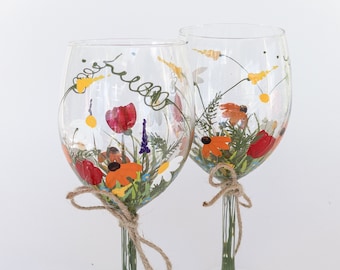 Wine Glasses, Hand Painted Wine Glasses, Keepsake, Gift Idea, Christmas Gift, for Mom, Gift for Her -- &quot;Bouquet of wildflowers&quot; -- Set of 2