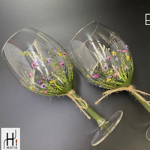 Floral wine glass | Wildflowers | Easter |  Painted wine glass | Easter gift | Floral decor | Wedding gift for bride - Price per item