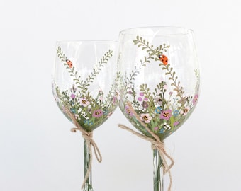 Wine Glasses, Wildflowers Wine Glasses, Artisan Glass, Farmhouse Glassware,Pink Floral Glasses, Custom Glass, Painted Wine Glasses, Set of 2