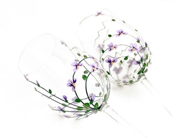 Copas de vino con orquídeas pintadas. Regalo ideal para mujer. Regalo de cumpleaños o Navidad. Recuerdo - Juego de 2 copas "Orquídeas moradas".